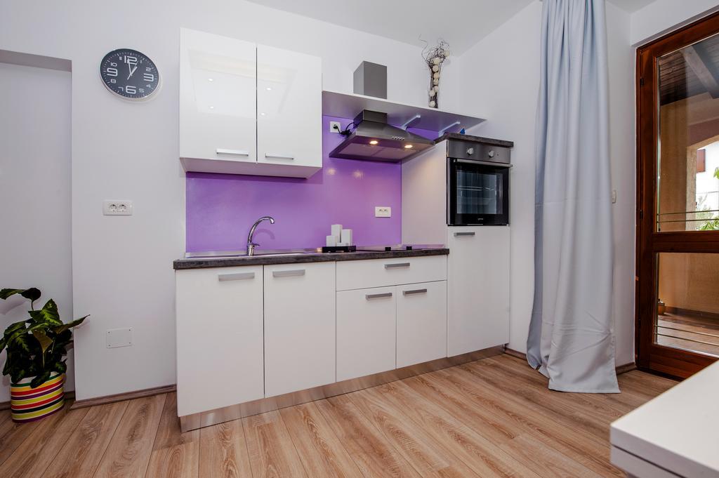 Apartment Api Rovinj Exterior photo